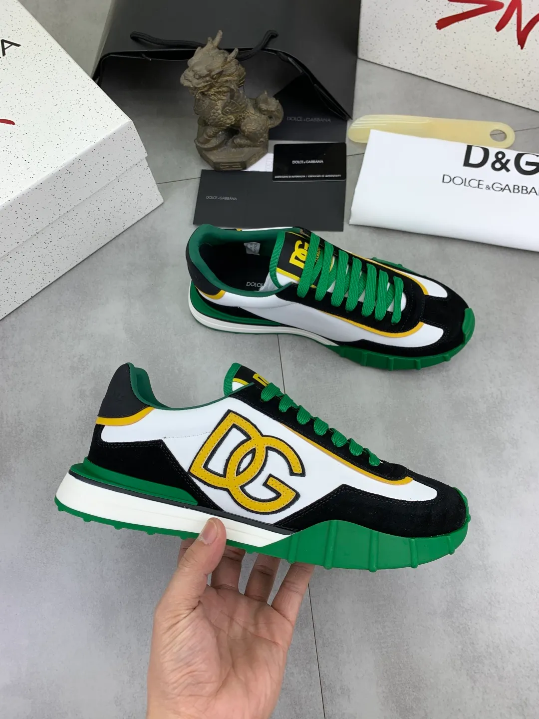 Men's men's shoes 💰P542 💰[New model] The latest hot style, top original quality, the official website synchronizes "DOLCE&GABBANA [Dolce & Gabbana] ~ High quality." The effect is low-top casual DG men's shoes, loved by many celebrities, using high-end imported first-layer calfskin splicing logo design + cowhide feet, simple and elegant, perfectly interpreting the latest inspiration of shoes, integrating classics and fashion, luxury dreams, and fashion. Suitable for drivers, light and comfortable to drive, light and breathable for outdoor travel, high-end quality, trustworthy, 5️⃣color🉑️choice! Code number: 38-46